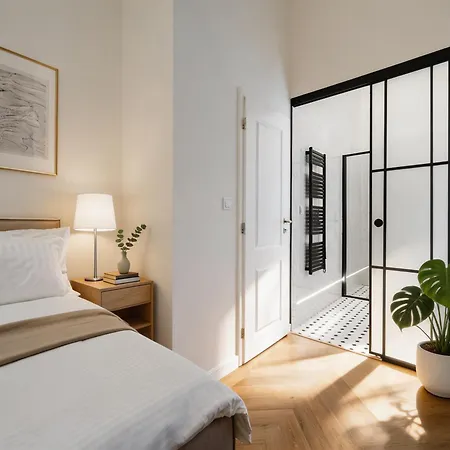 Turnkey I Grand 5-bedroom With Balcony Near Wenceslas Square Prague