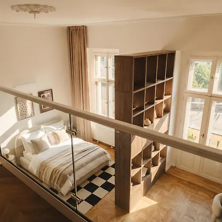 Turnkey I Grand 5-bedroom With Balcony Near Wenceslas Square Prague