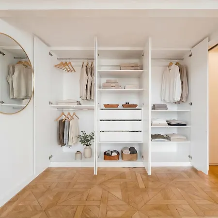 Apartment Turnkey I Grand 5-bedroom With Balcony Near Wenceslas Square Prague